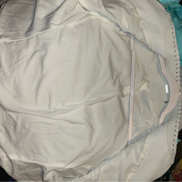 Elie Tahari Janet weave lace up 100% lamb leather crop jacket retail $1000+ sz L - Picture 3 of 6